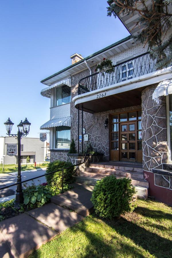 Gite Au P'Tit Manoir B&B Chicoutimi Dış mekan fotoğraf